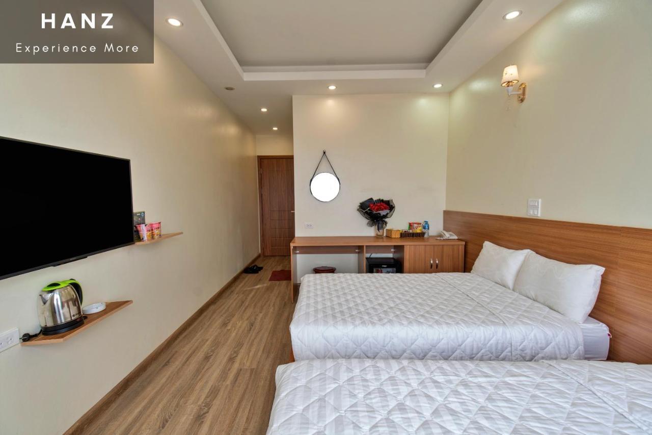 Hanz Noi Bai Airport Hotel Hanoi Bagian luar foto